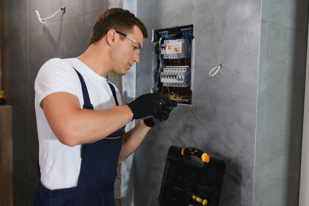 Best Emergency Electrical Repair  in Libertyvle, IL
